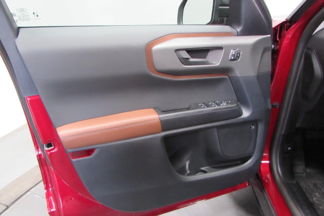 2025 Ruby Red Metallic Tinted Clearcoat Ford Bronco Sport Outer Banks 4X4 SUV