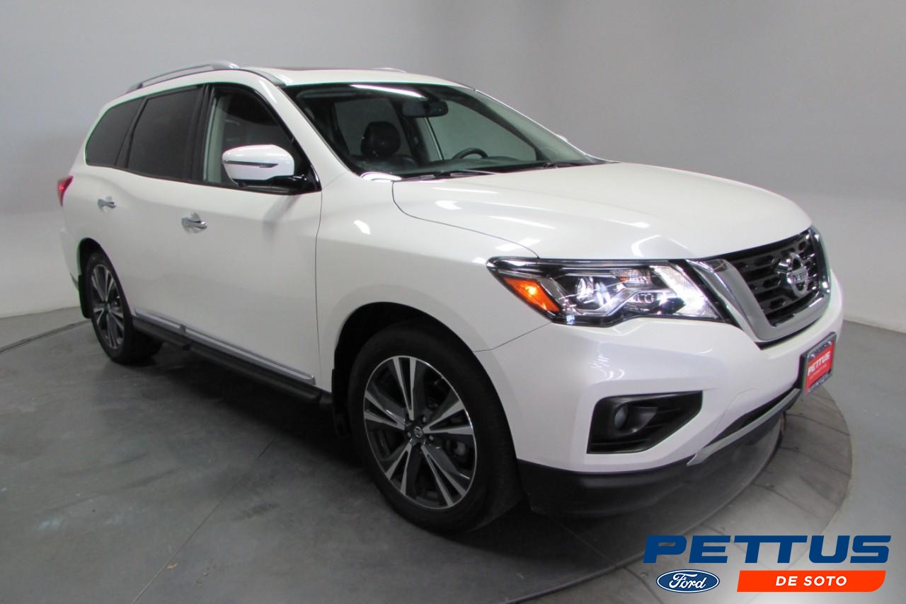 2019 Pearl White Tricoat Nissan Pathfinder Platinum SUV