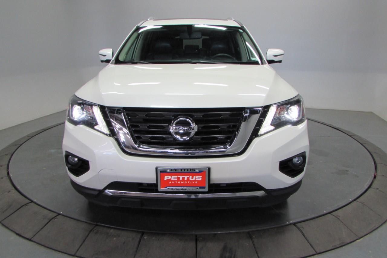 2019 Pearl White Tricoat Nissan Pathfinder Platinum FWD SUV