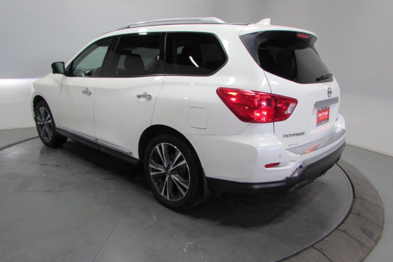 2019 Pearl White Tricoat Nissan Pathfinder Platinum FWD SUV