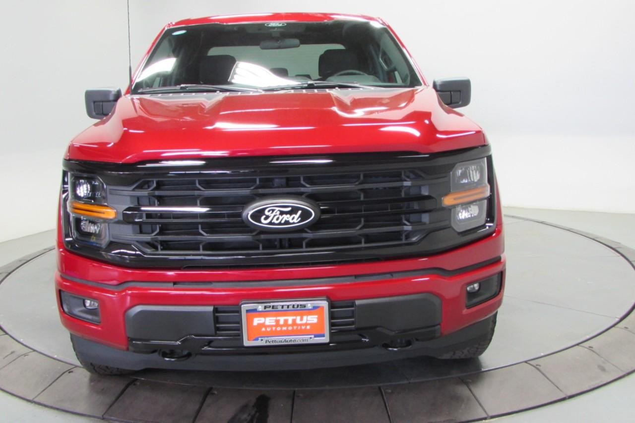 2025 Rapid Red Metallic Tinted Clearcoat Ford F-150 XLT 4X4 Truck