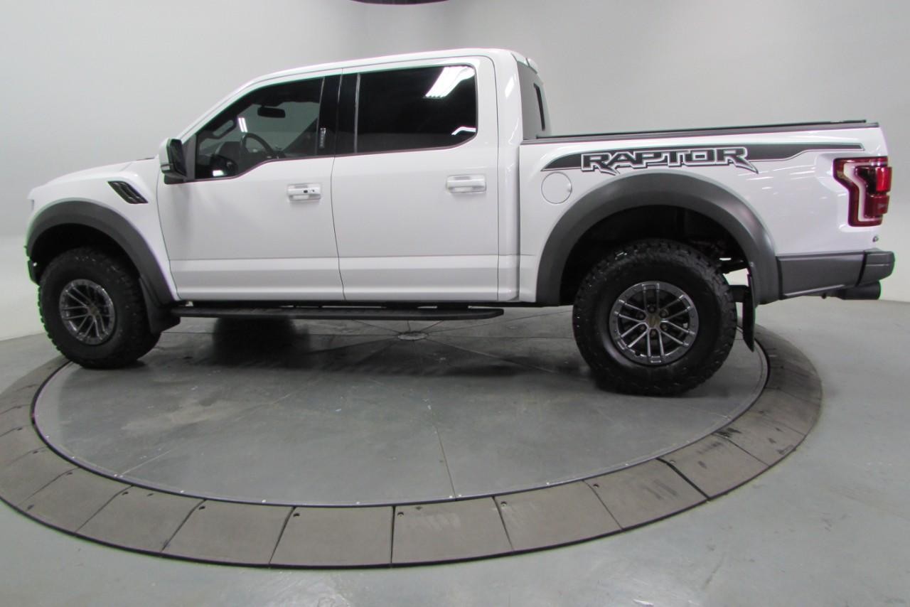 2020 Oxford White Ford F-150 Raptor 4X4 Truck