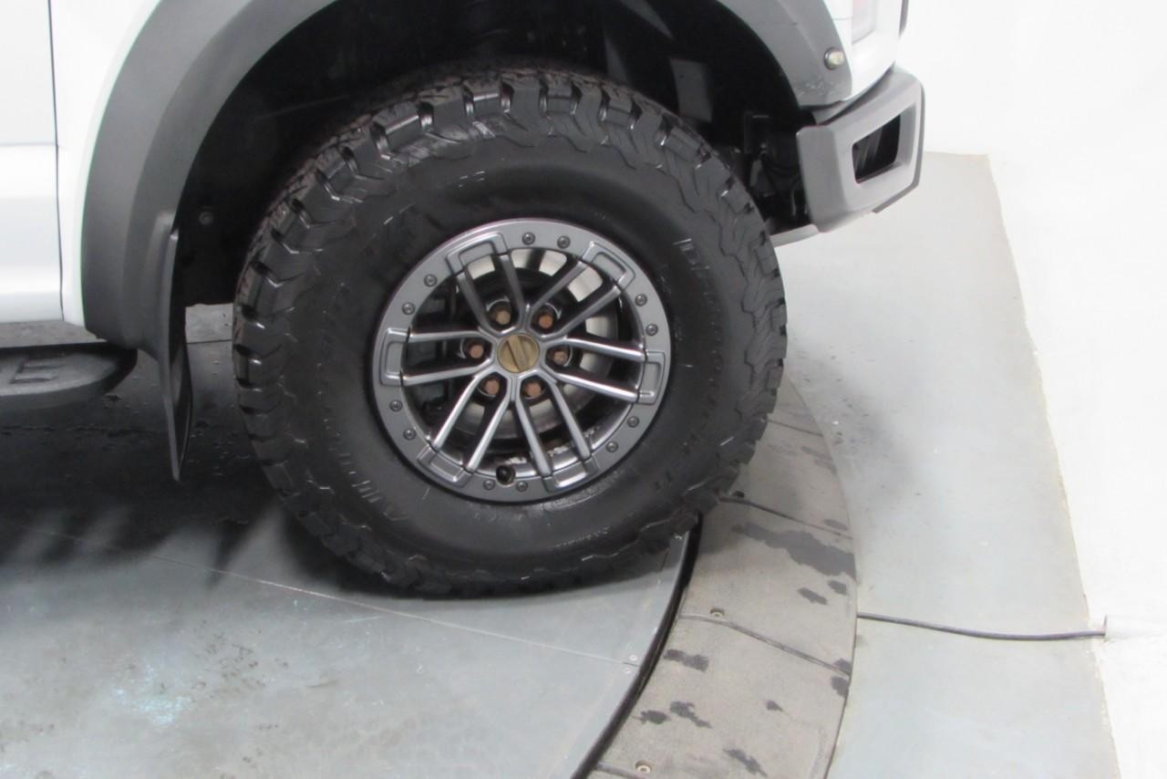 2020 Oxford White Ford F-150 Raptor 4X4 Truck