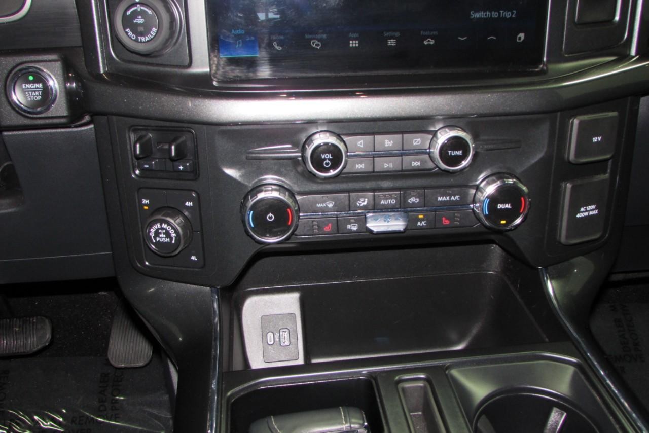 2022 Atlas Blue Metallic Ford F-150 XLT 4X4 Truck