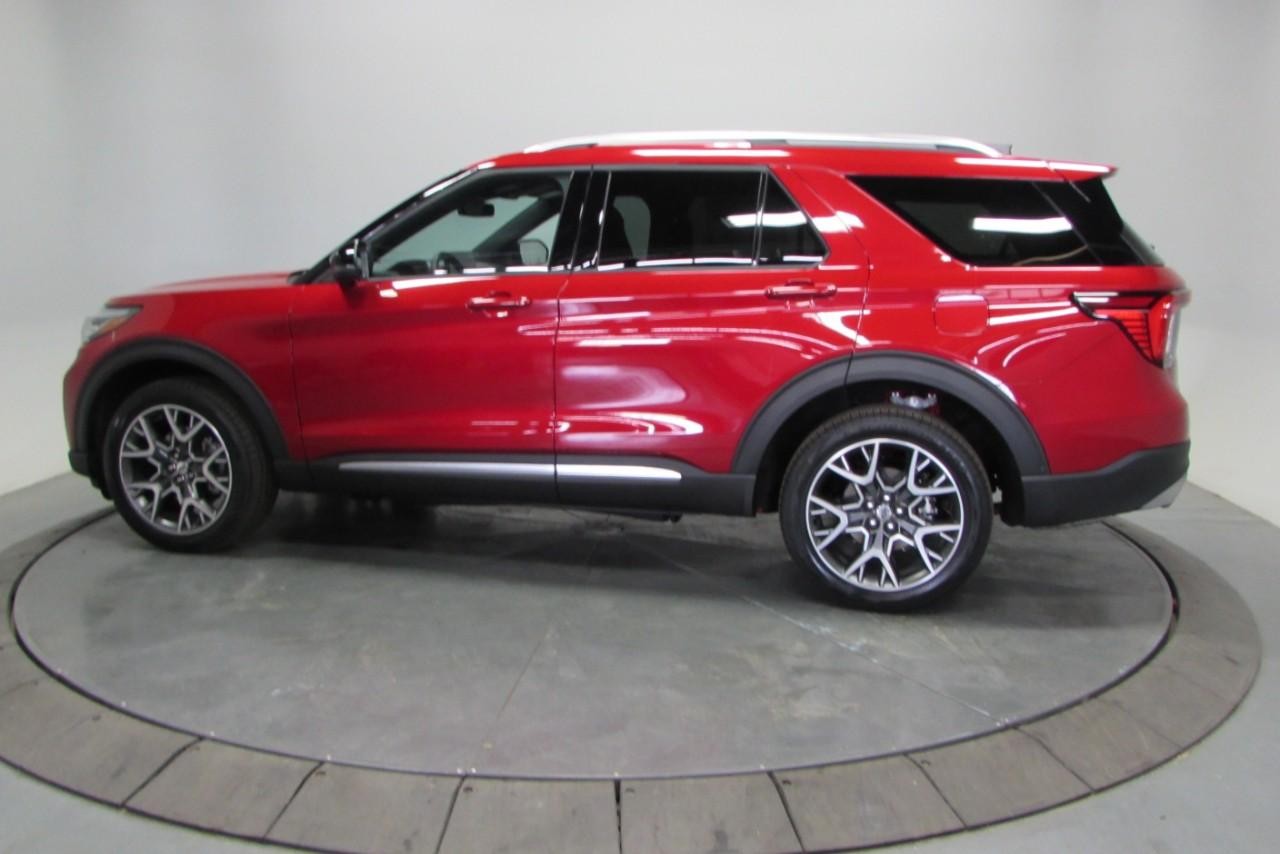 2025 Rapid Red Metallic Tinted Clearcoat Ford Explorer Platinum 4X4 SUV