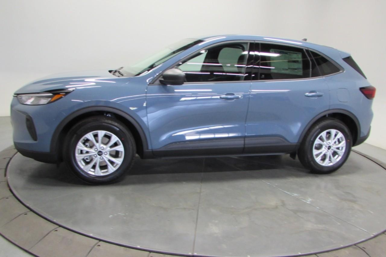 2025 Vapor Blue Metallic Ford Escape Active FWD SUV