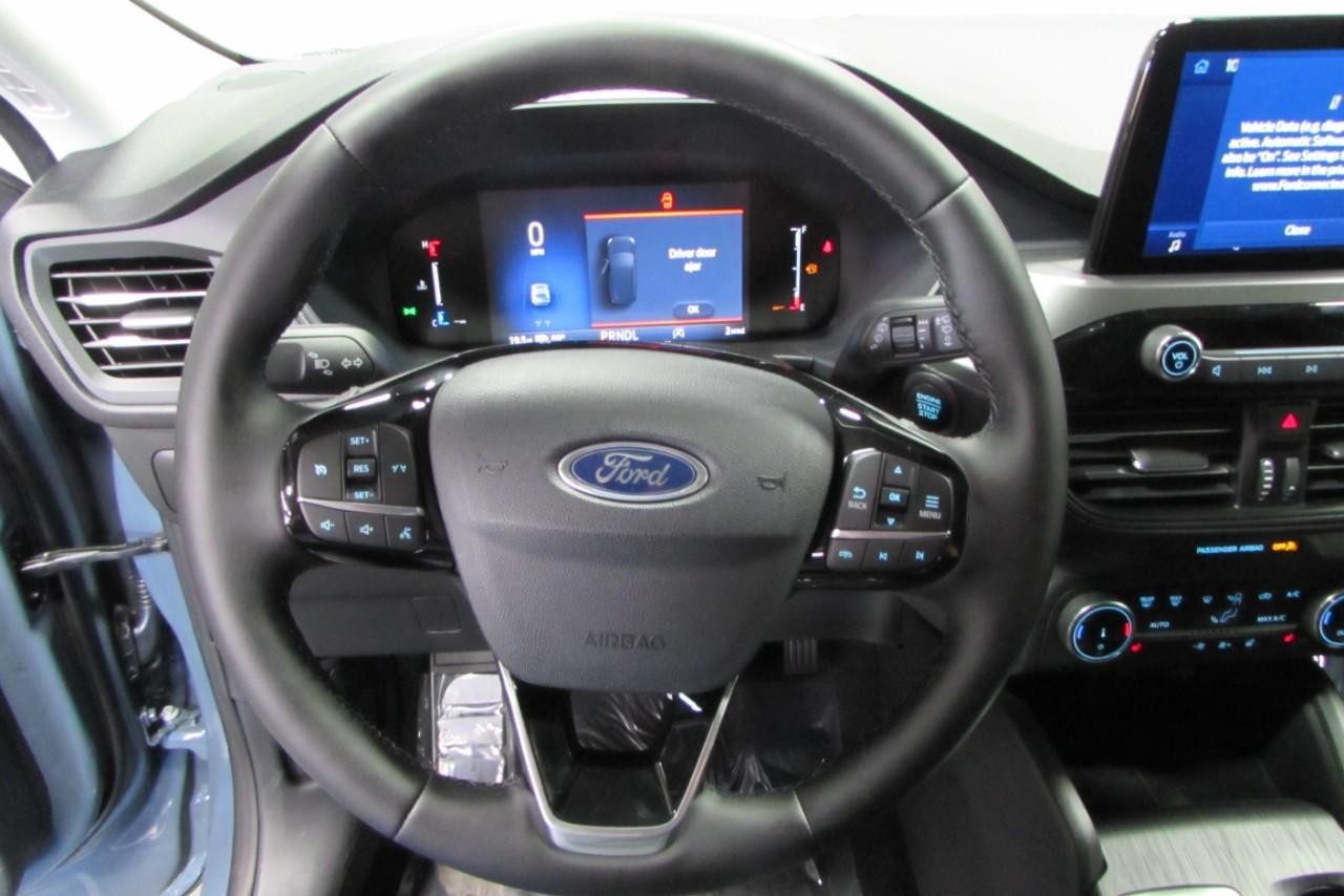 2025 Vapor Blue Metallic Ford Escape Active FWD SUV
