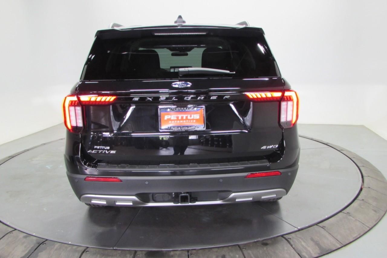 2025 Agate Black Metallic Ford Explorer Active 4X4 SUV