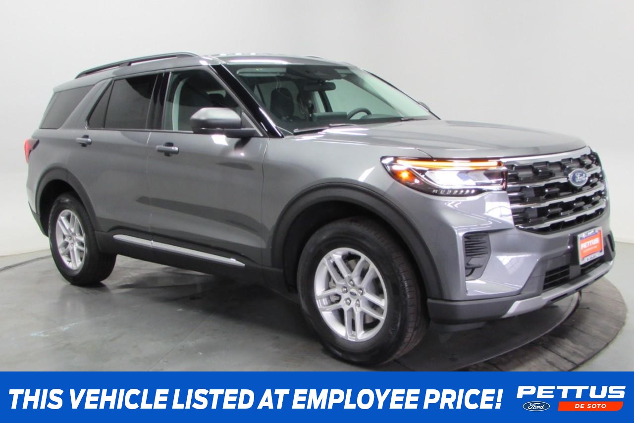 2025 Carbonized Gray Metallic Ford Explorer Active SUV