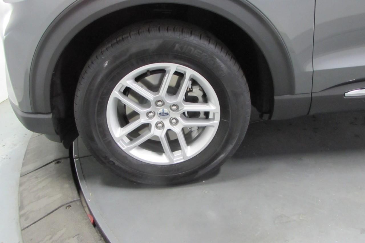 2025 Carbonized Gray Metallic Ford Explorer Active 4X4 SUV