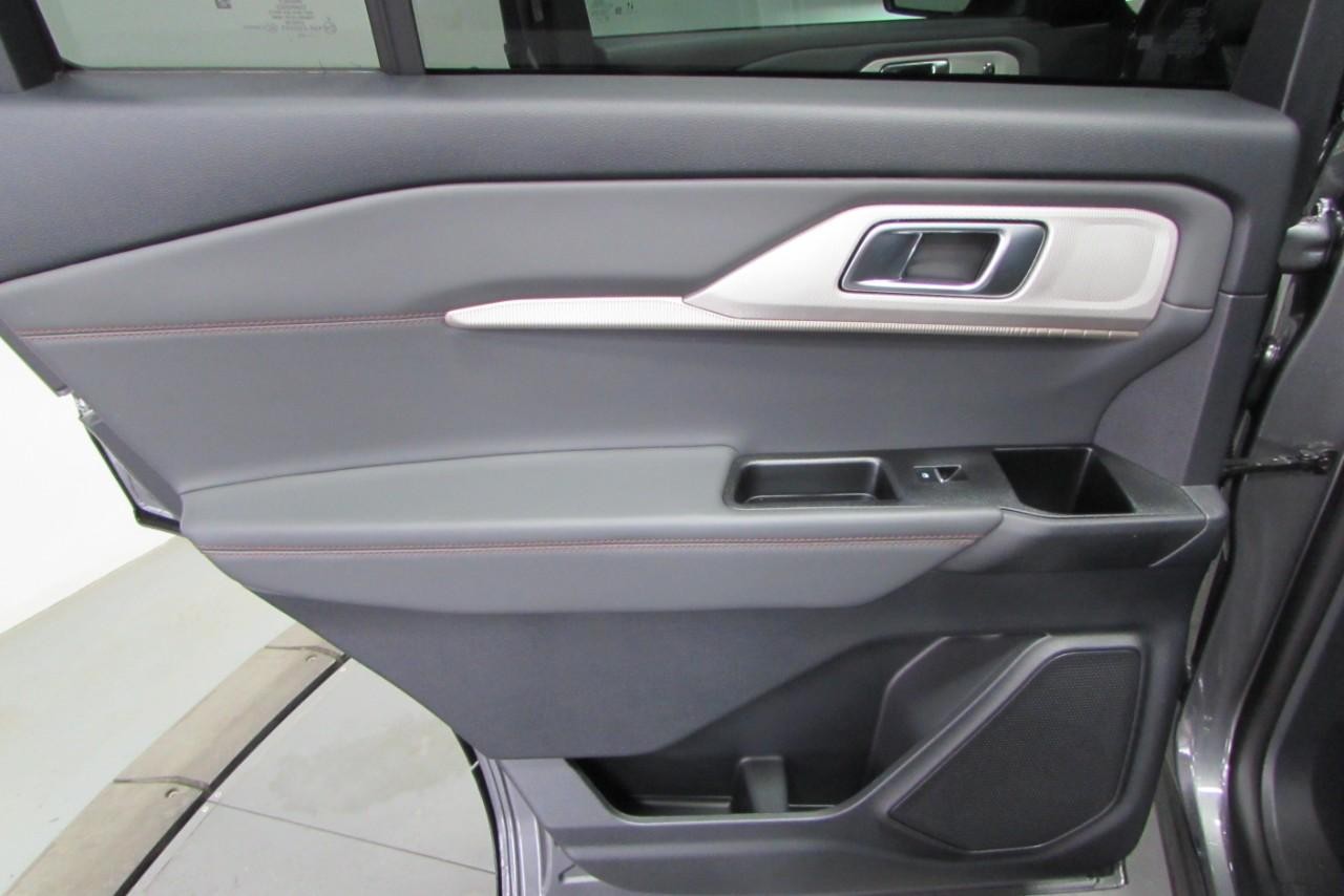 2025 Carbonized Gray Metallic Ford Explorer Active 4X4 SUV