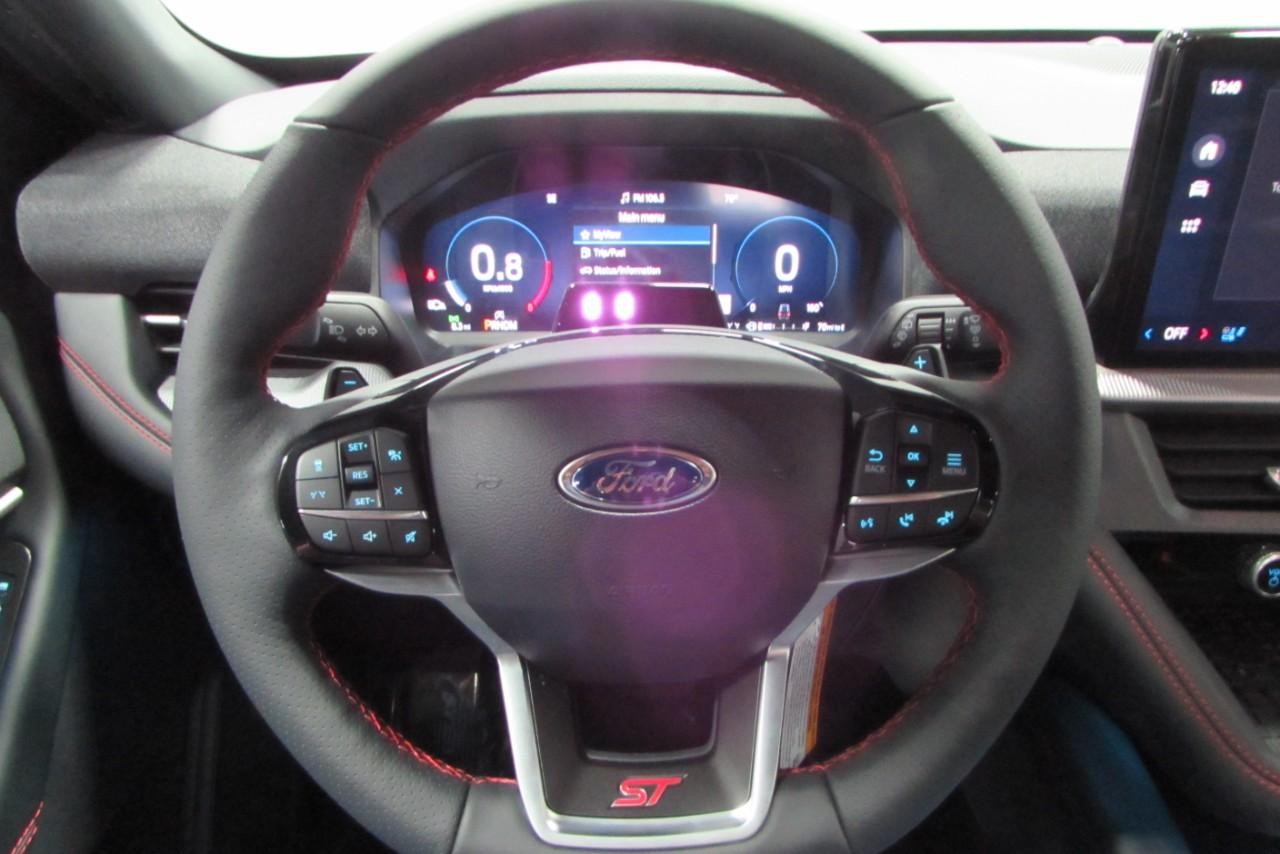2025 Agate Black Metallic Ford Explorer ST 4X4 SUV