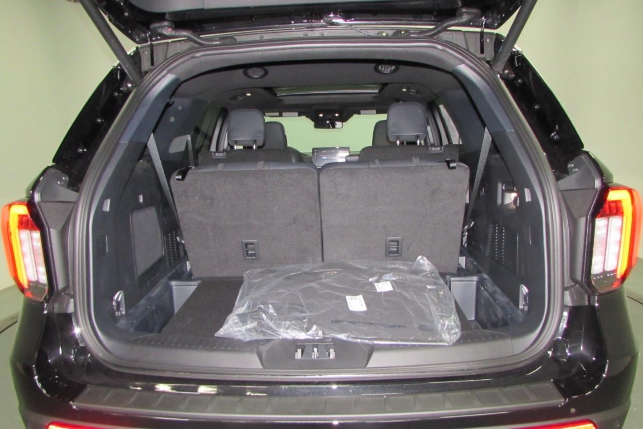 2025 Agate Black Metallic Ford Explorer ST 4X4 SUV