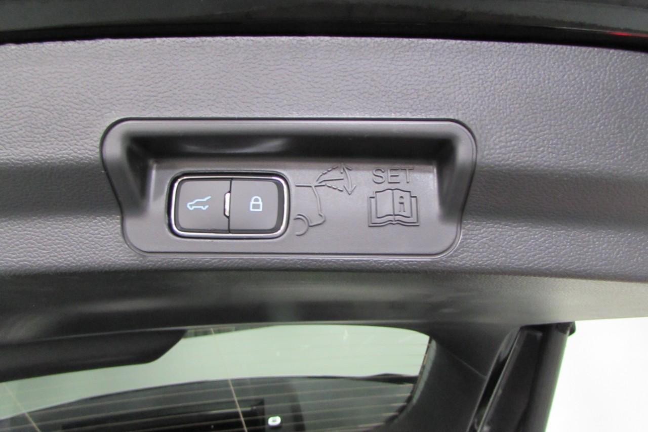 2025 Agate Black Metallic Ford Explorer ST 4X4 SUV