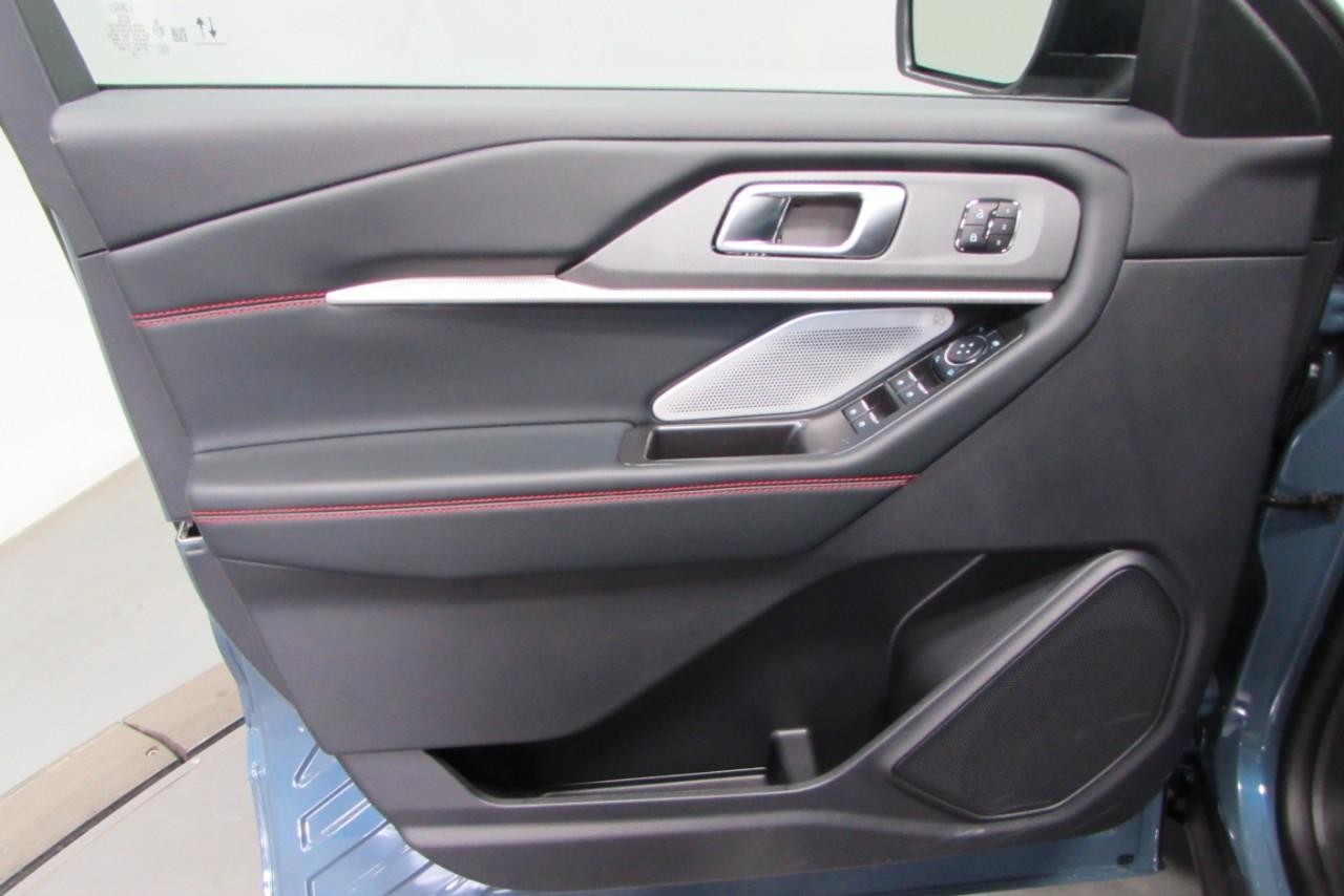 2025 Vapor Blue Metallic Ford Explorer ST 4X4 SUV