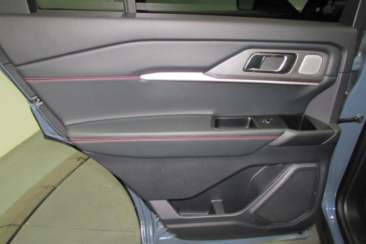 2025 Vapor Blue Metallic Ford Explorer ST 4X4 SUV
