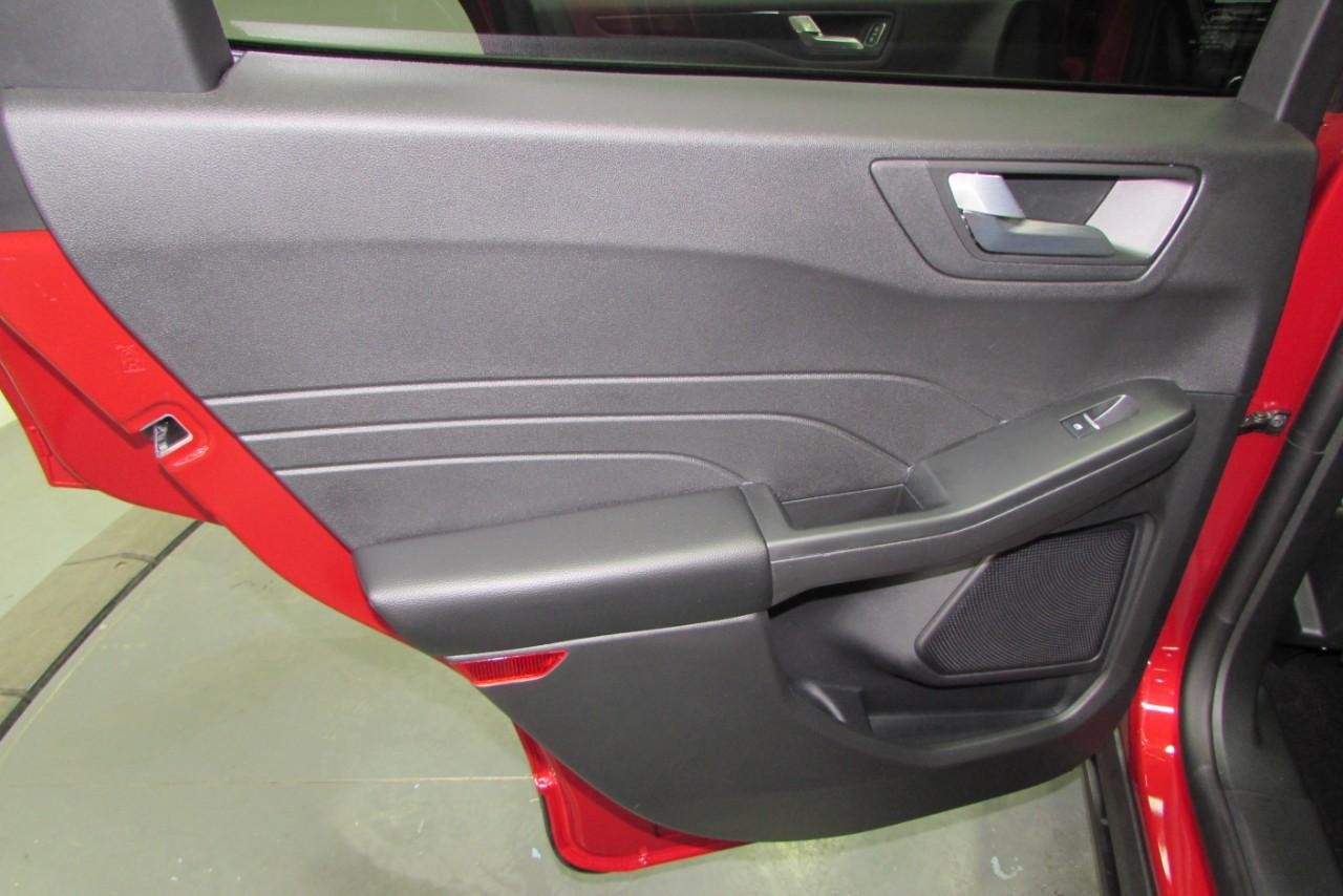 2025 Rapid Red Metallic Tinted Clearcoat Ford Escape ST-Line AWD SUV