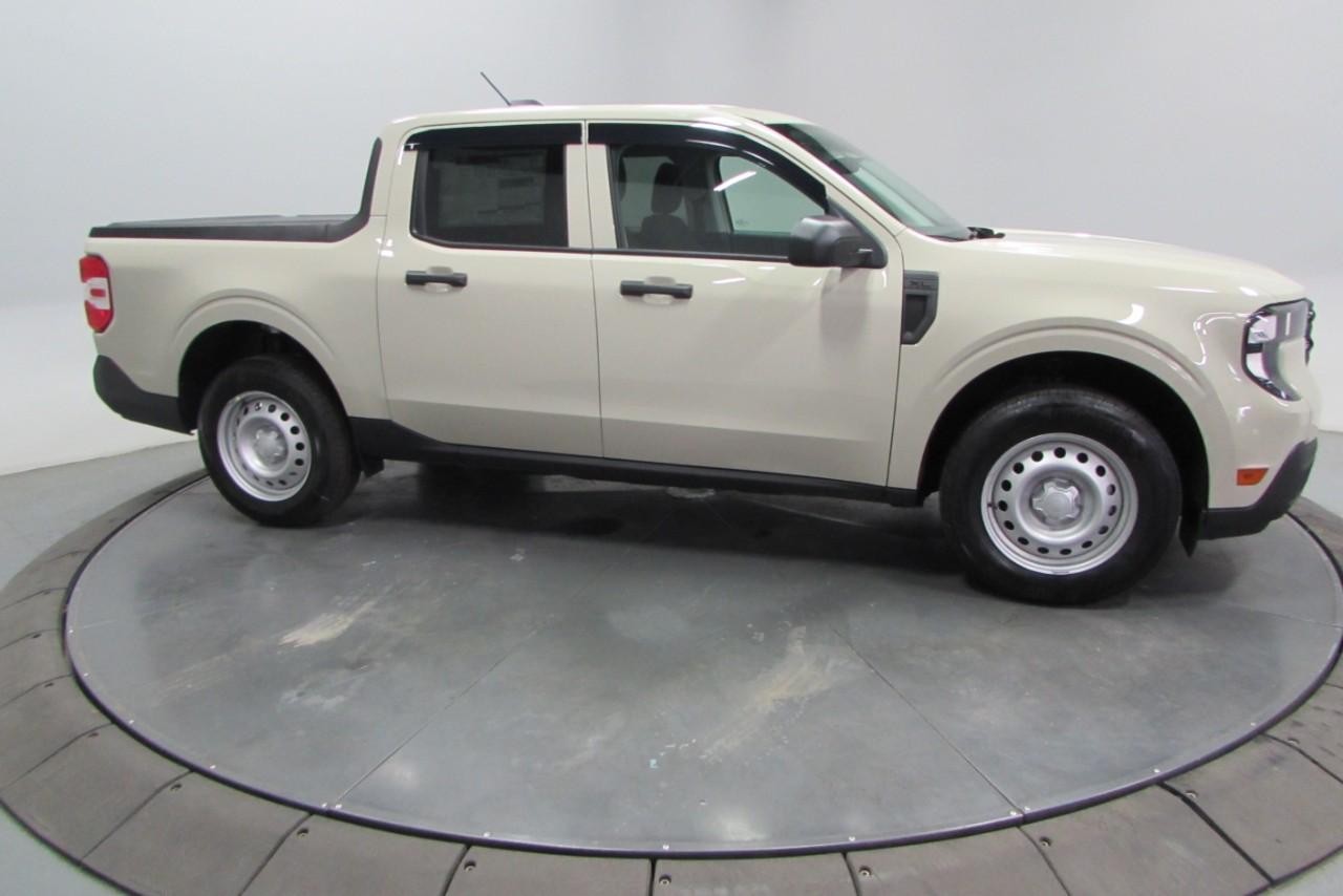 2025 Desert Sand Ford Maverick XL AWD Truck