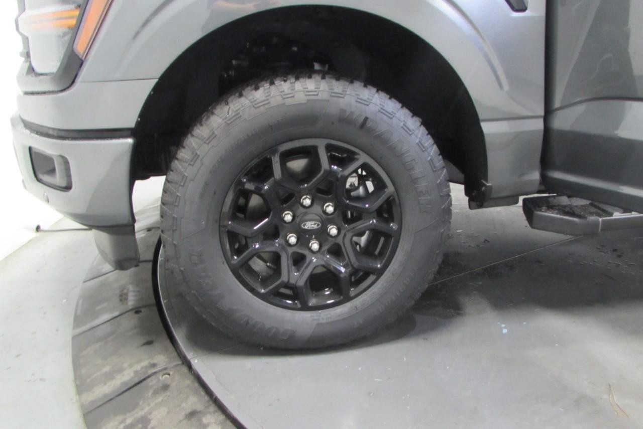 2025 Carbonized Gray Metallic Ford F-150 XLT 4X4 Truck
