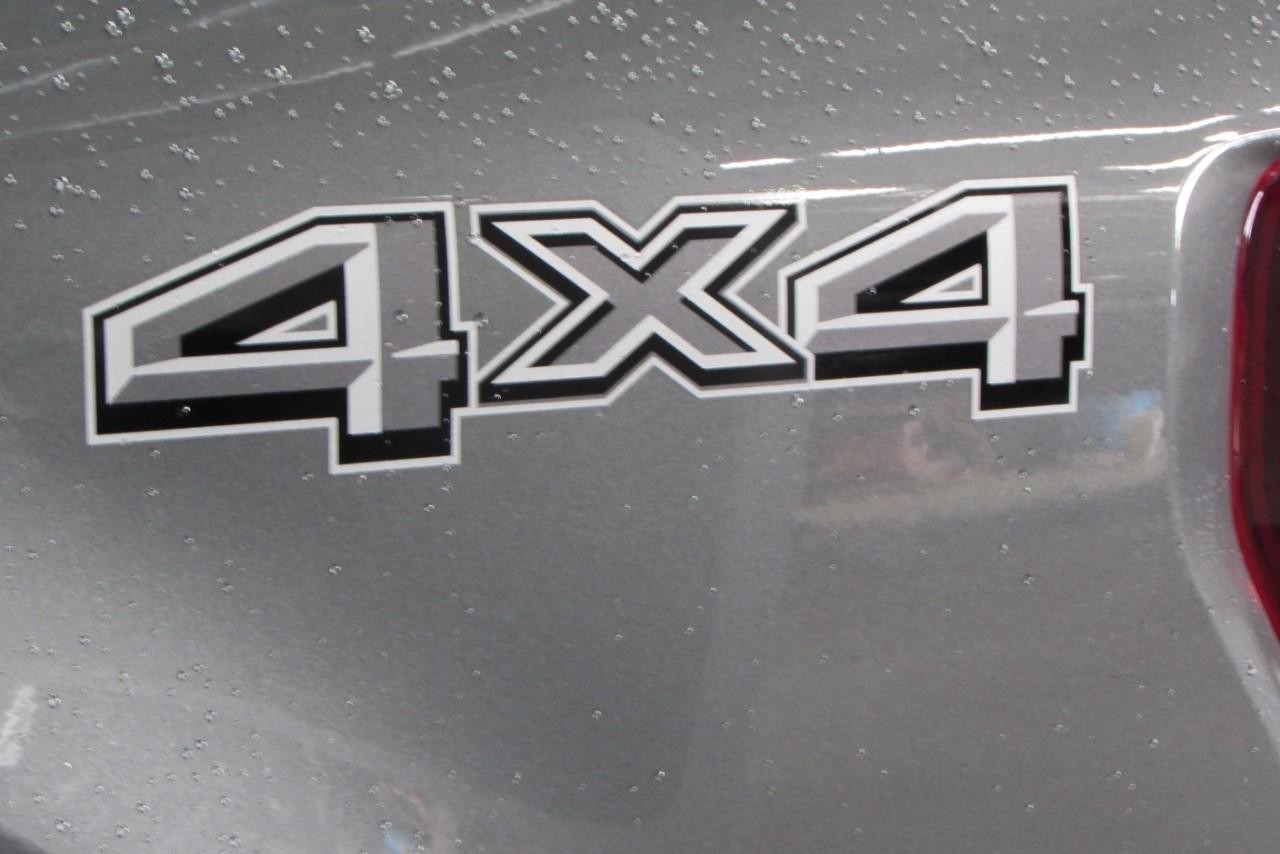 2025 Carbonized Gray Metallic Ford F-150 XLT 4X4 Truck