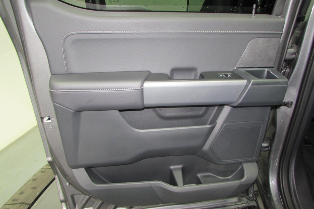 2025 Carbonized Gray Metallic Ford F-150 XLT 4X4 Truck