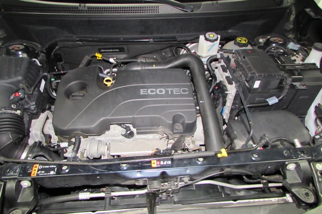 Chevrolet Equinox Vehicle Full-screen Gallery Image 06