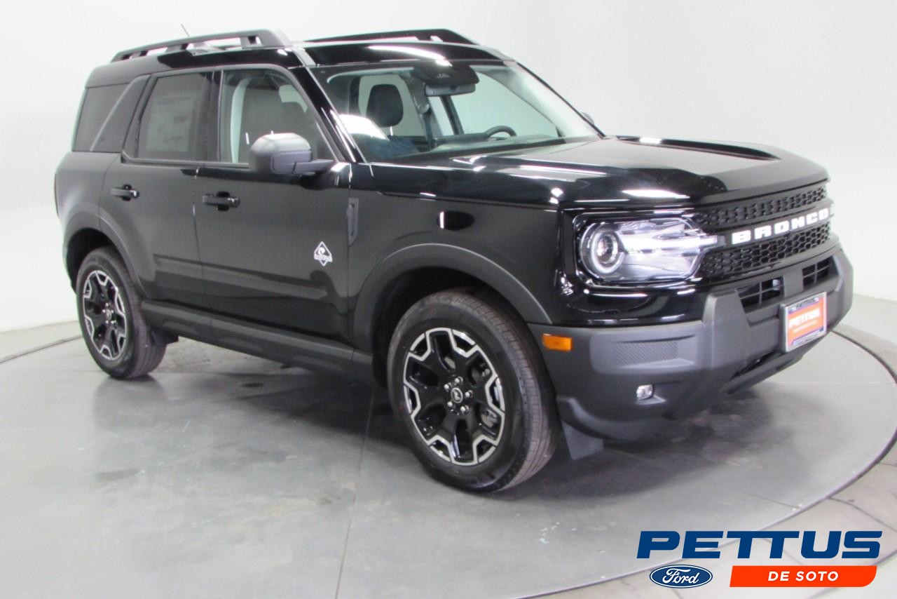 2025 Shadow Black Ford Bronco Sport Outer Banks SUV