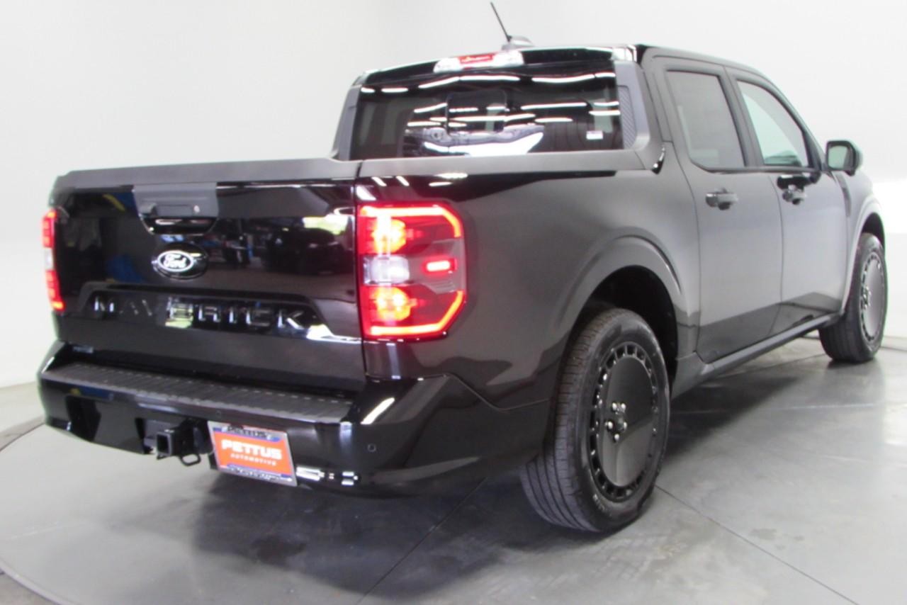 2025 Ford Maverick photo 6