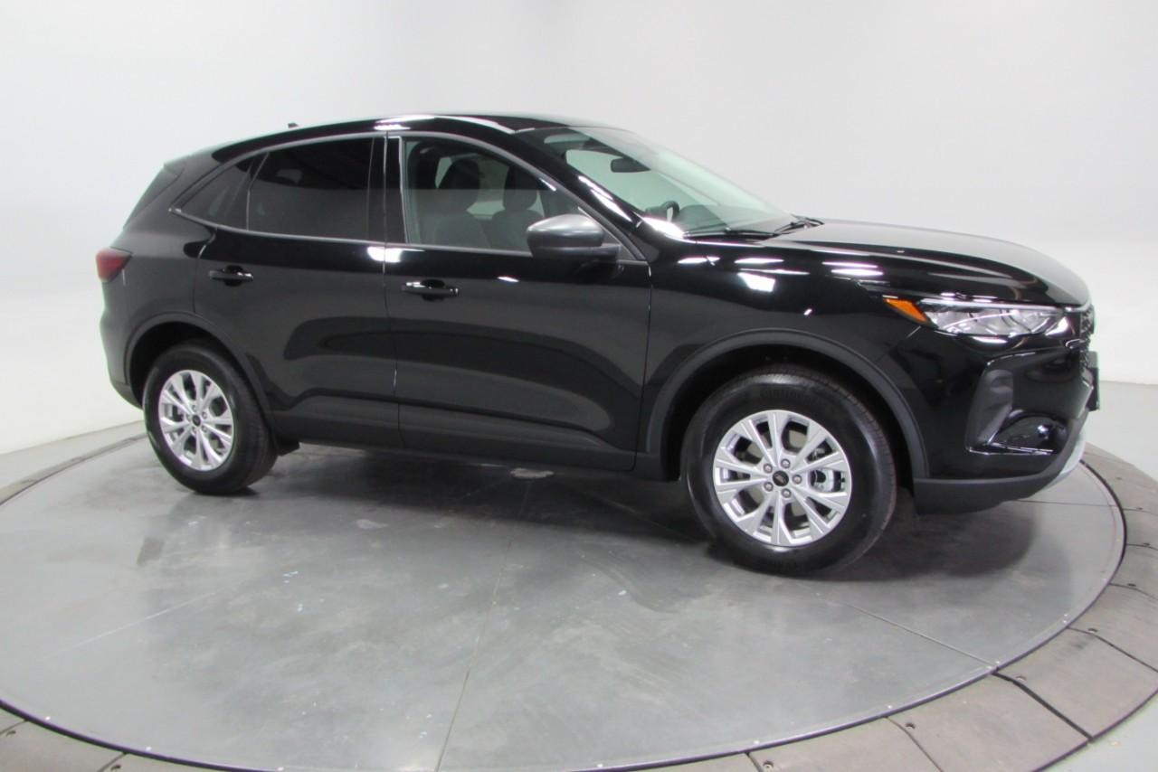 2025 Agate Black Metallic Ford Escape Active AWD SUV