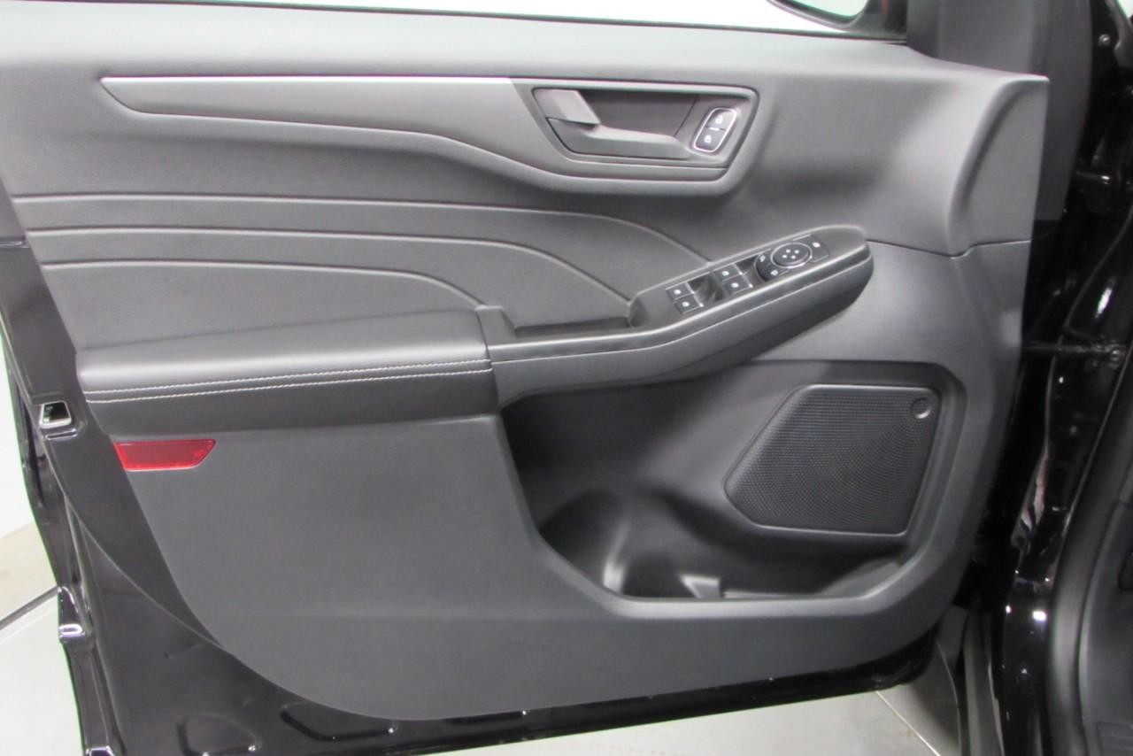 2025 Agate Black Metallic Ford Escape Active AWD SUV