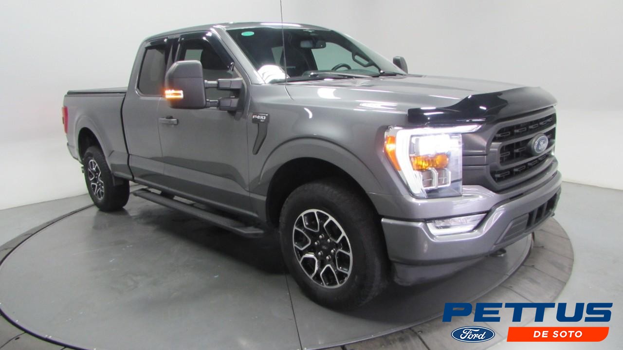 2023 Carbonized Gray Metallic Ford F-150 XLT Truck