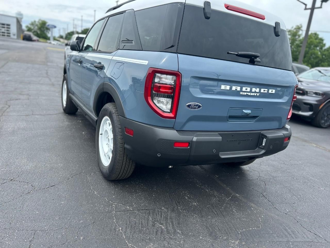2025 Azure Gray Metallic Tri-Coat Ford Bronco Sport Heritage 4X4 SUV