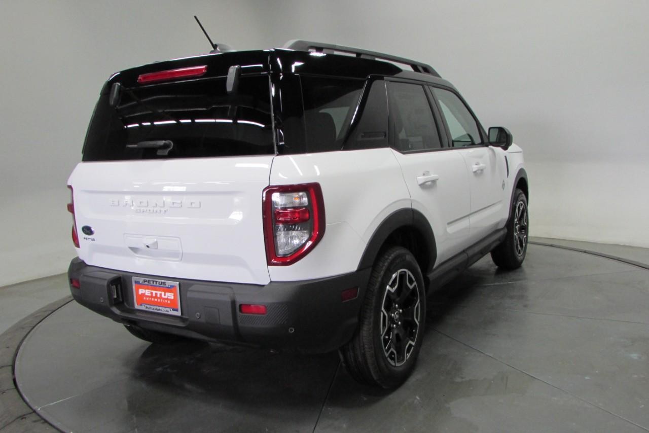 2025 Oxford White Ford Bronco Sport Outer Banks 4X4 SUV