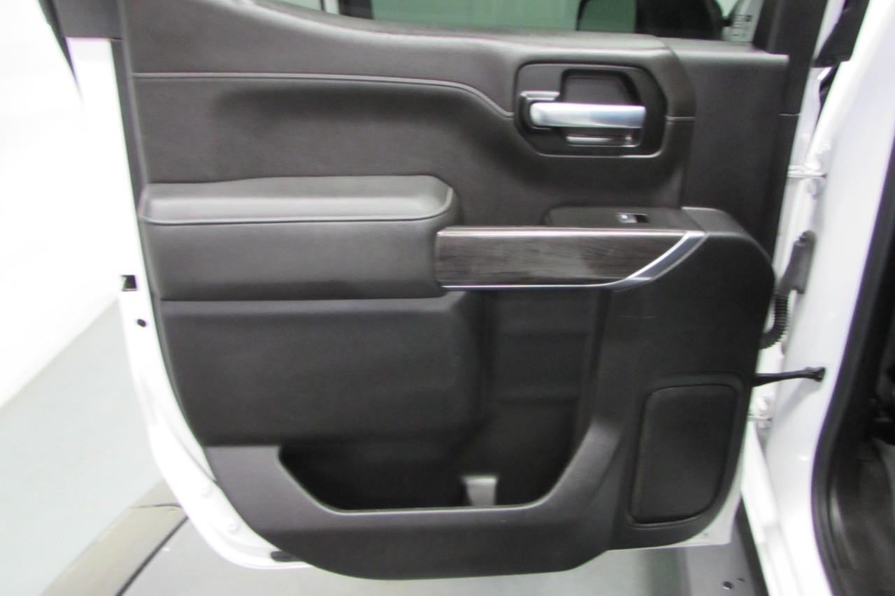 Chevrolet Silverado 1500 Vehicle Full-screen Gallery Image 07