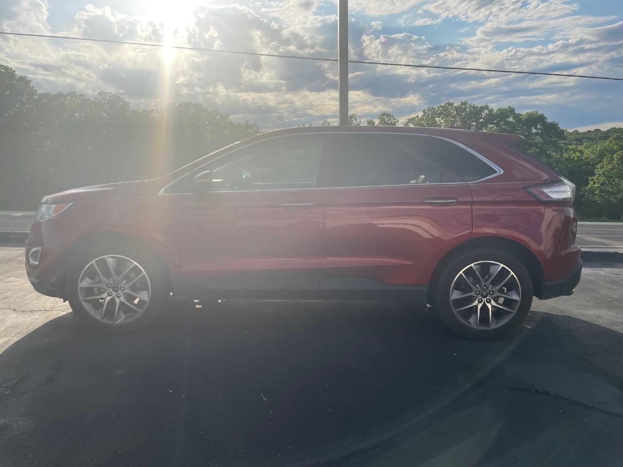 2016 Ruby Red Metallic Tinted Clearcoat Ford Edge Titanium FWD SUV