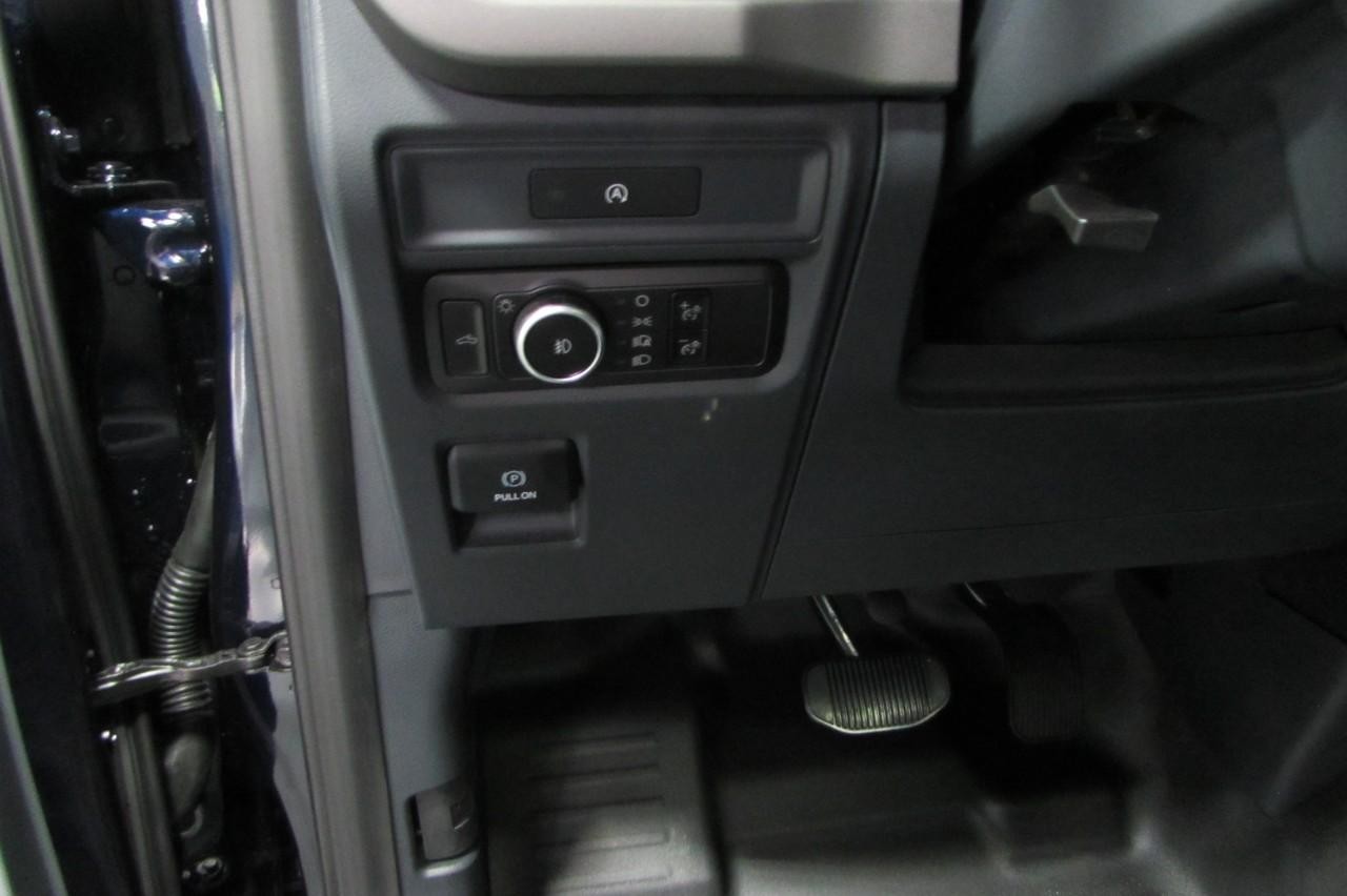 2025 Atlas Blue Metallic Ford F-150 XL 4X4 Truck