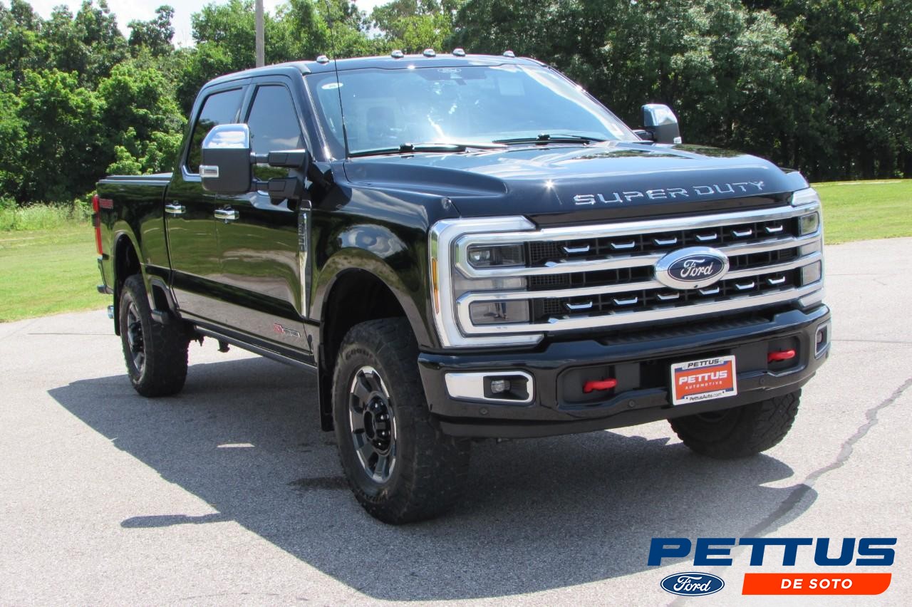 2024 Agate Black Metallic Ford Super Duty F-350 SRW Platinum Truck