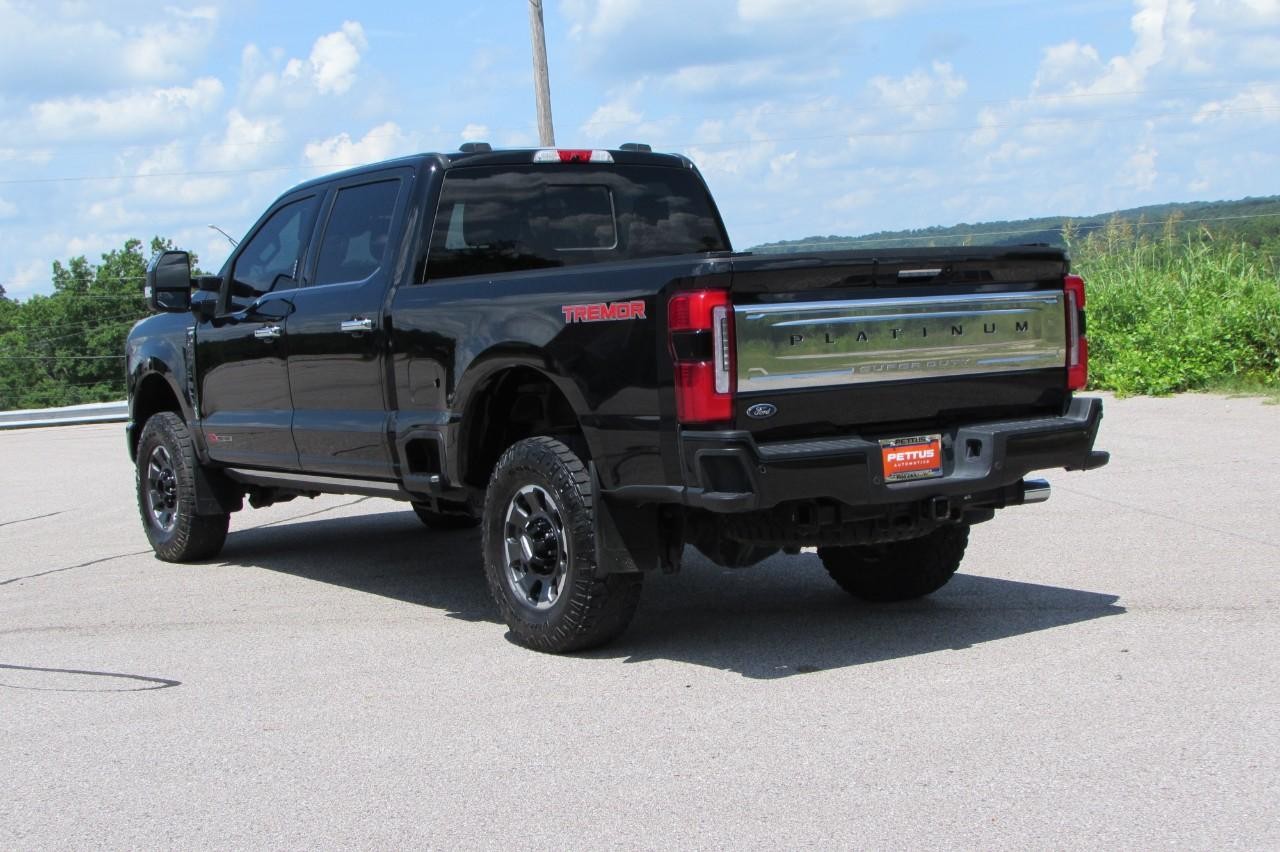 2024 Agate Black Metallic Ford Super Duty F-350 SRW Platinum 4X4 Truck