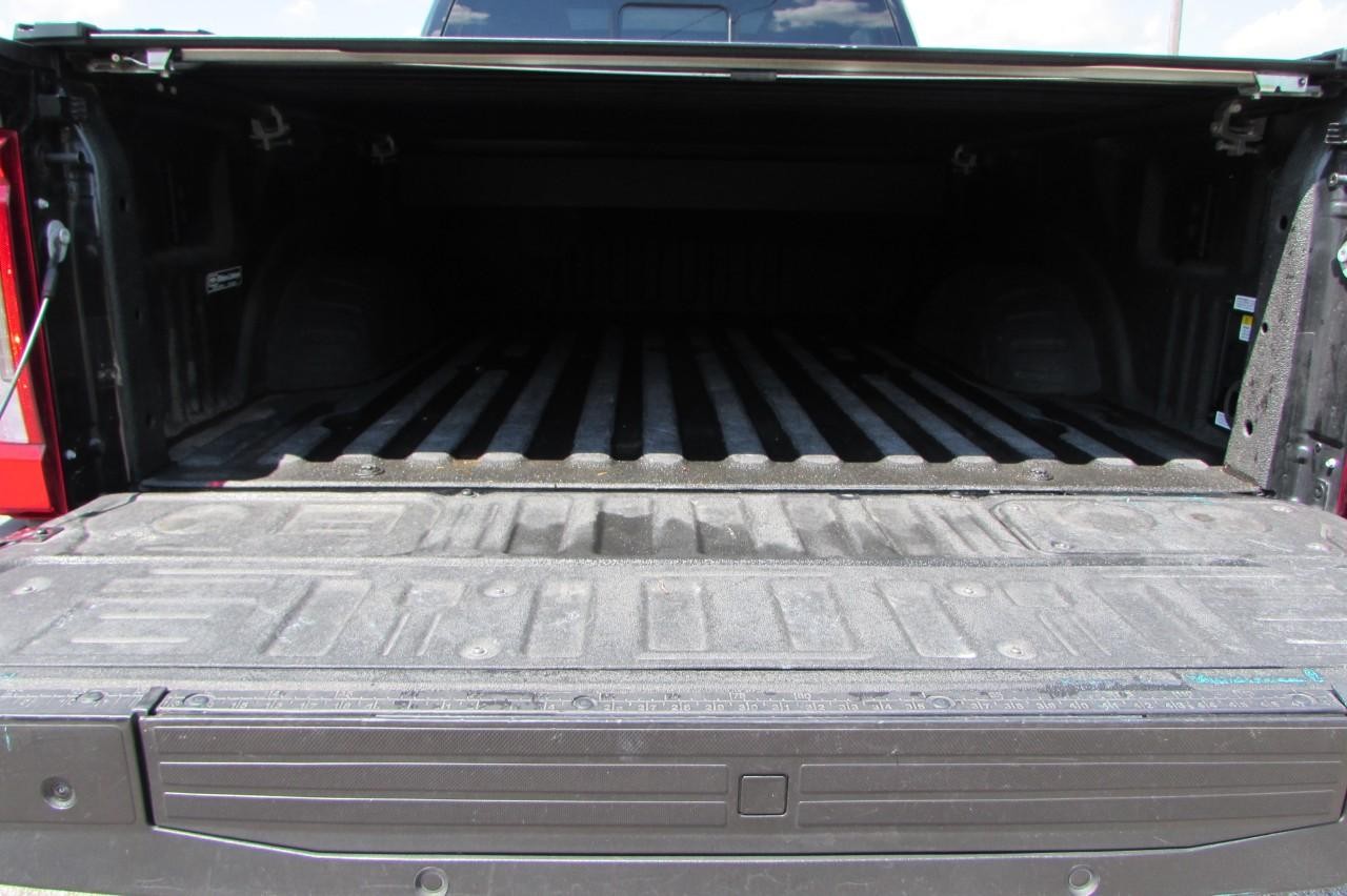2024 Agate Black Metallic Ford Super Duty F-350 SRW Platinum 4X4 Truck