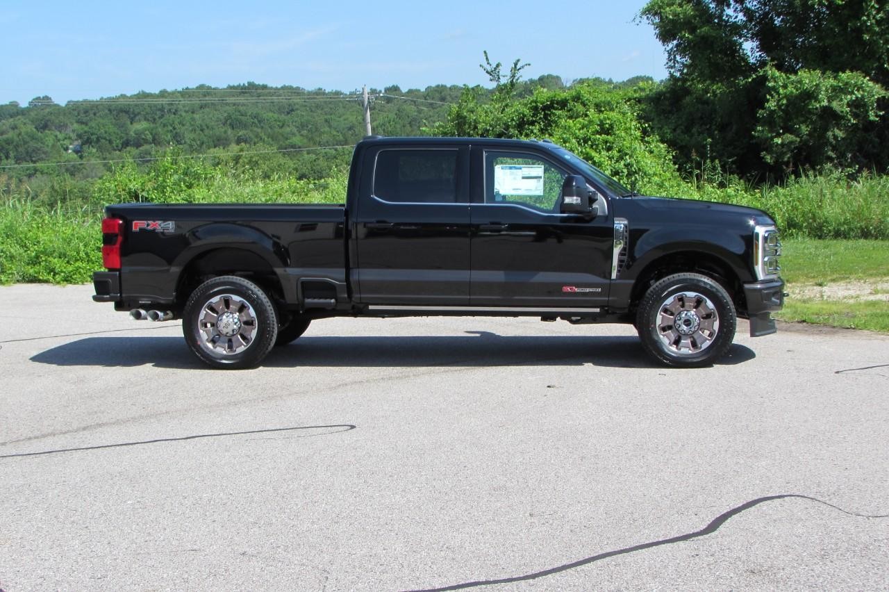 2025 Agate Black Metallic Ford Super Duty F-250 SRW King Ranch 4X4 Truck