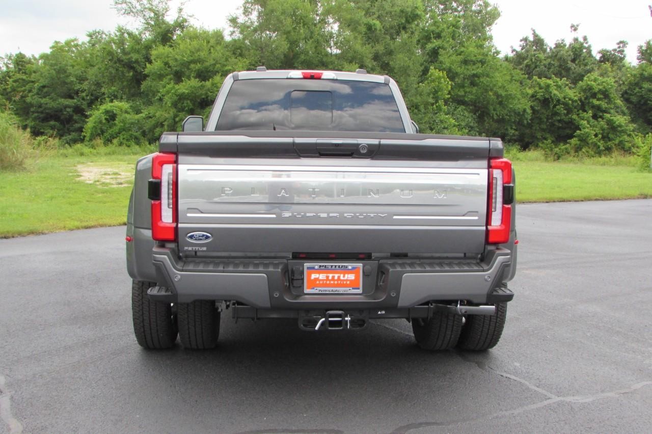 2025 Carbonized Gray Metallic Ford Super Duty F-350 DRW Platinum DRW 4X4 Truck