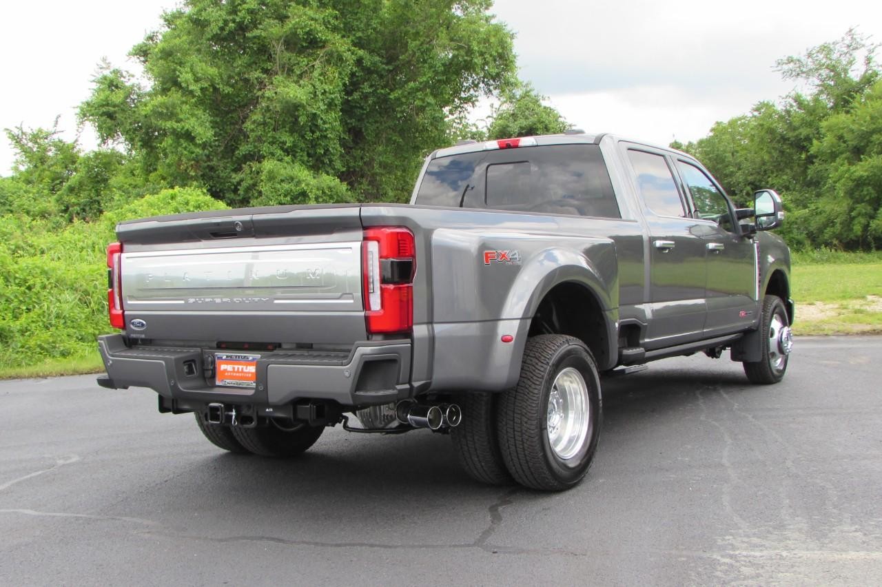 2025 Carbonized Gray Metallic Ford Super Duty F-350 DRW Platinum DRW 4X4 Truck