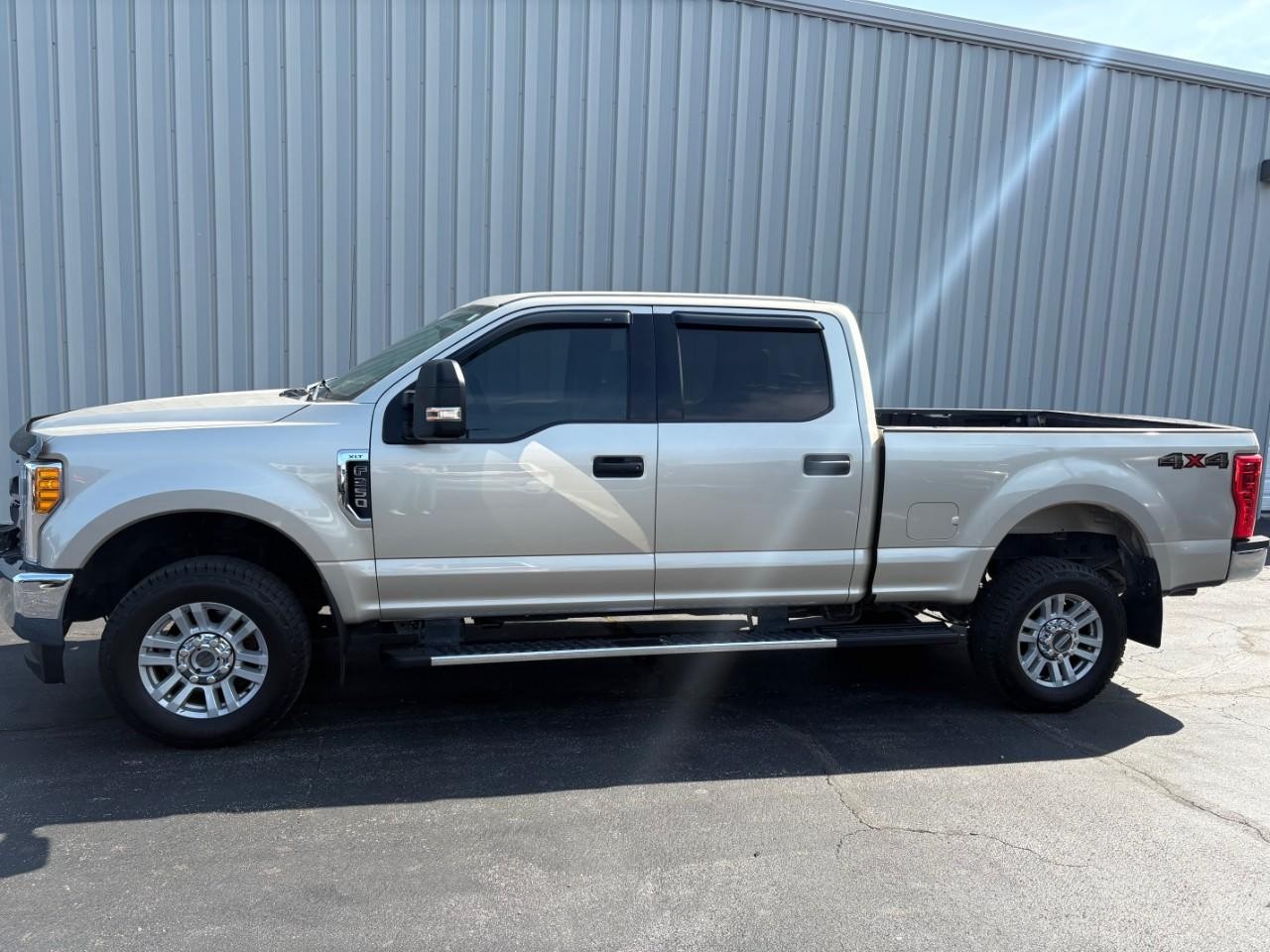 2017 Tan Ford F-250SD XLT 4X4 Truck