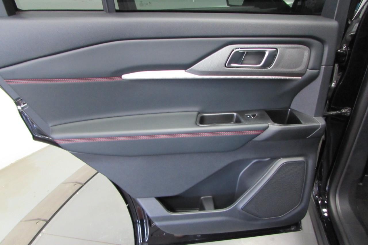2025 Agate Black Metallic Ford Explorer ST-Line 4X4 SUV