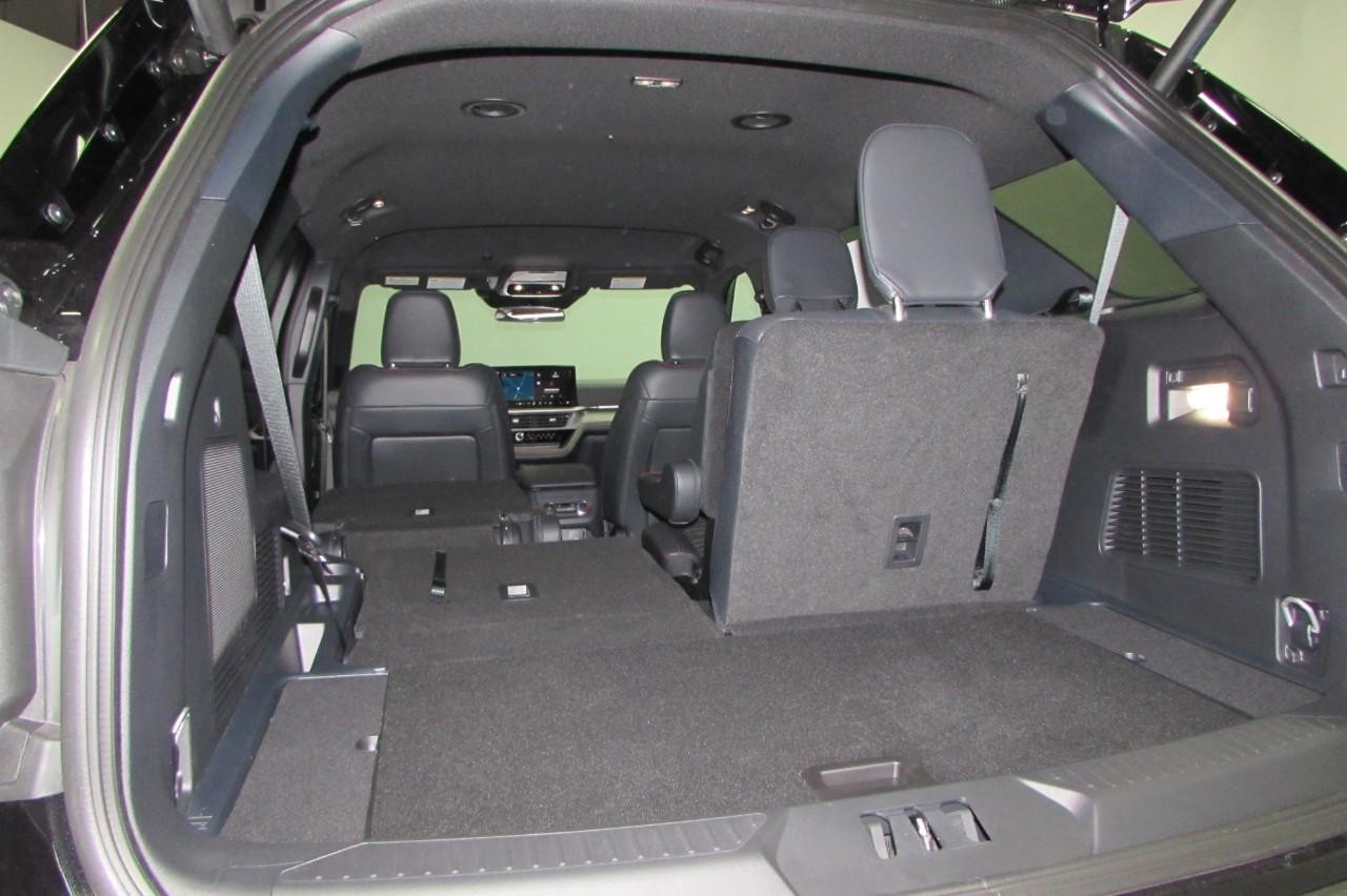 2025 Agate Black Metallic Ford Explorer ST-Line 4X4 SUV