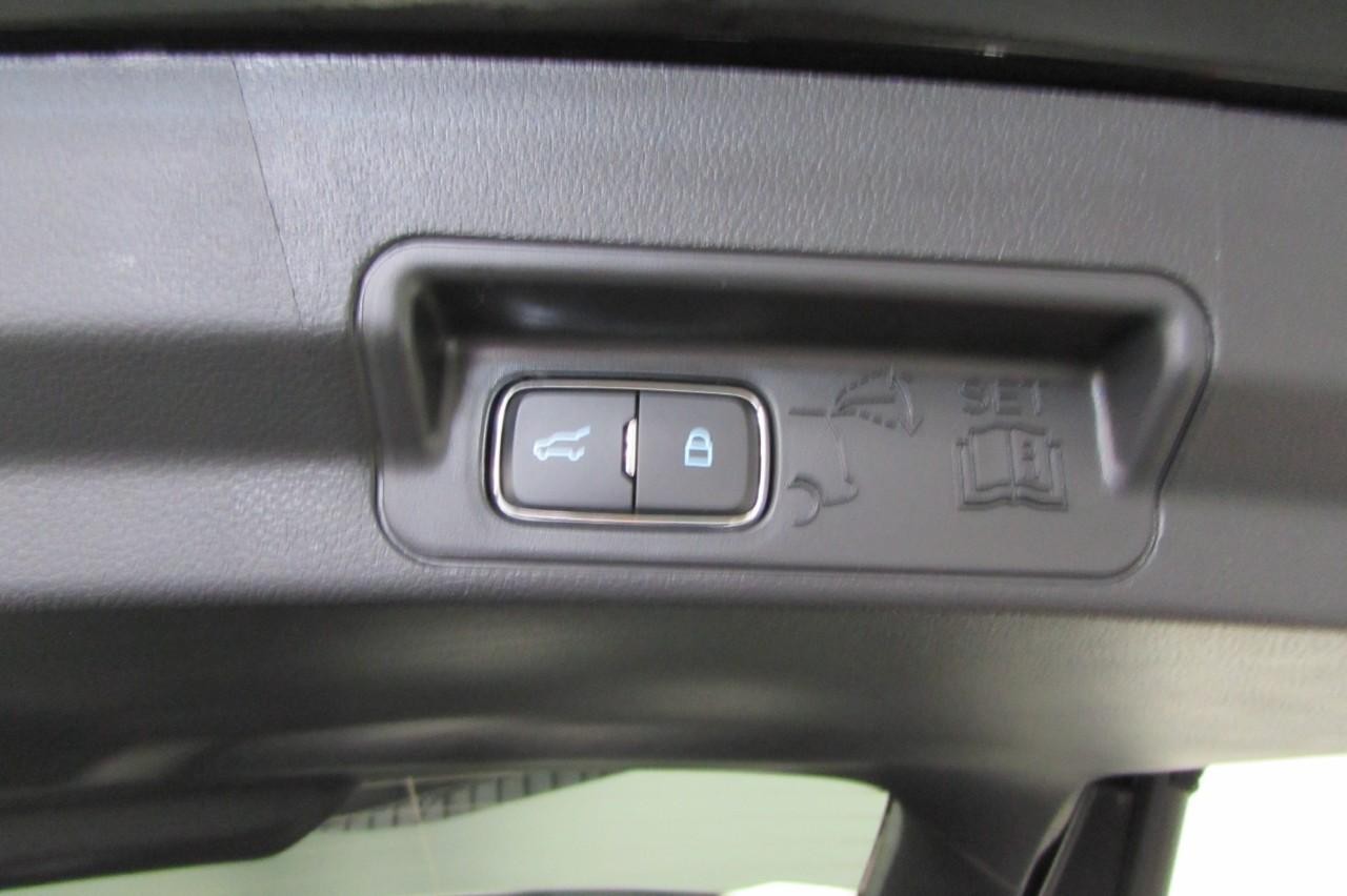 2025 Agate Black Metallic Ford Explorer ST-Line 4X4 SUV