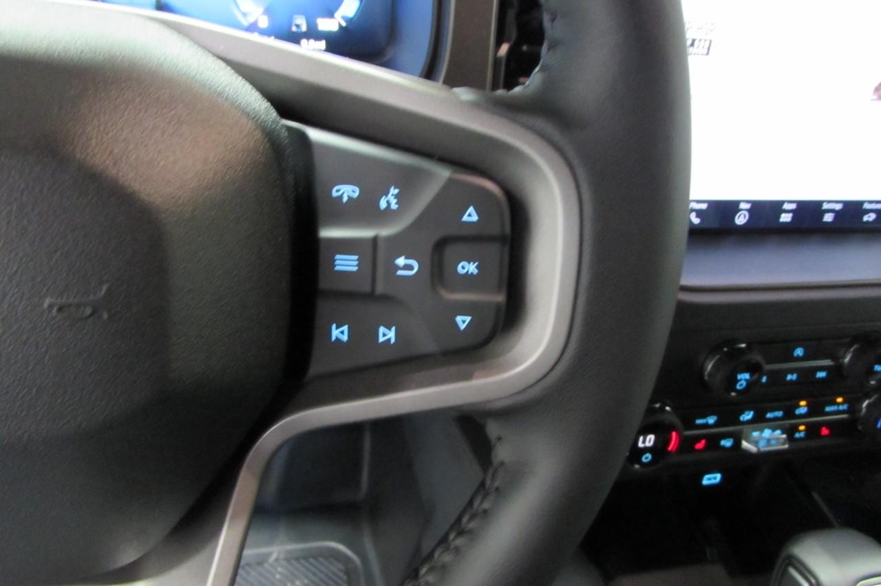 2025 Oxford White Ford Bronco Big Bend 4X4 SUV
