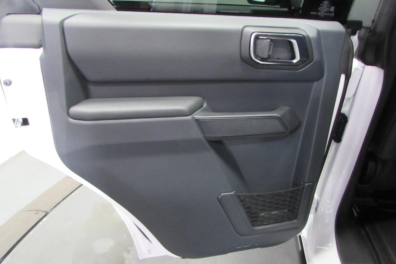 2025 Oxford White Ford Bronco Big Bend 4X4 SUV