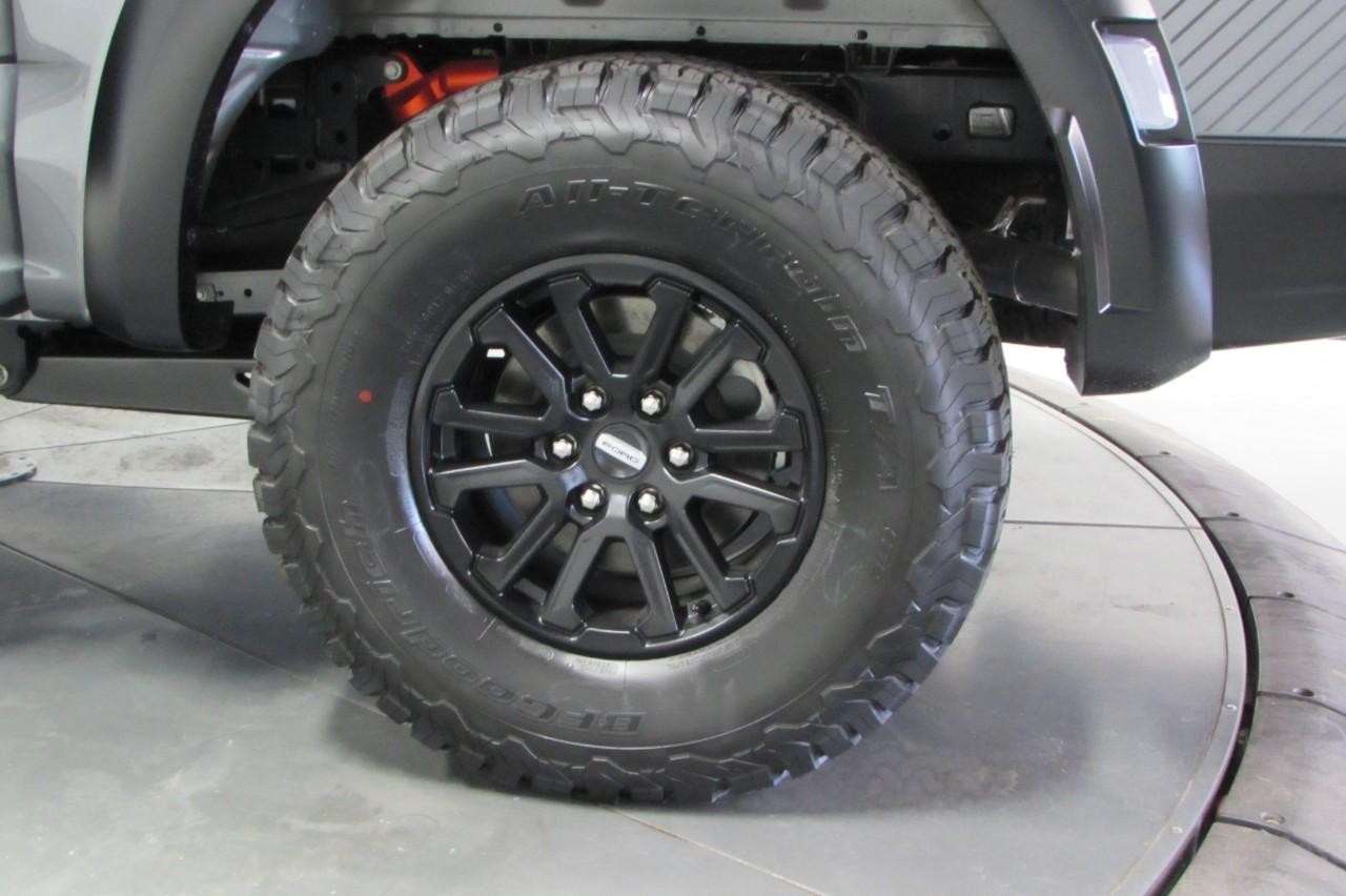2025 Carbonized Gray Metallic Ford F-150 Raptor 4X4 Truck
