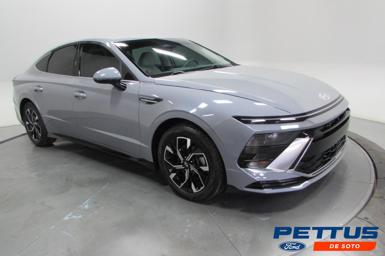 2024 BLUE Hyundai Sonata SEL FWD Sedan